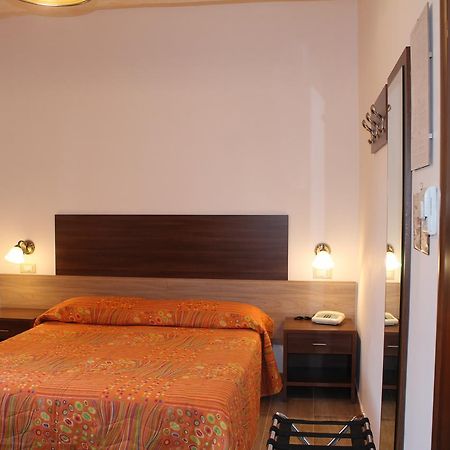 Hotel Terme Rosaleo كازاميتْشيولا تيرمي المظهر الخارجي الصورة