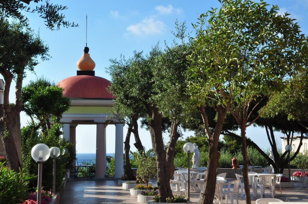 Hotel Terme Rosaleo كازاميتْشيولا تيرمي المظهر الخارجي الصورة
